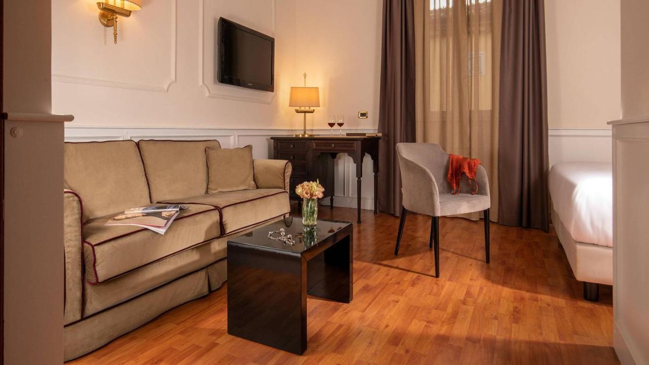 Hotel Del Corso Rome Exterior photo